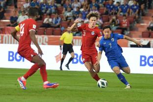 Messi: Cho đồng đội tham gia tấn công là một phần của trận đấu, không khí trong phòng thay đồ của chúng tôi thật tuyệt vời.